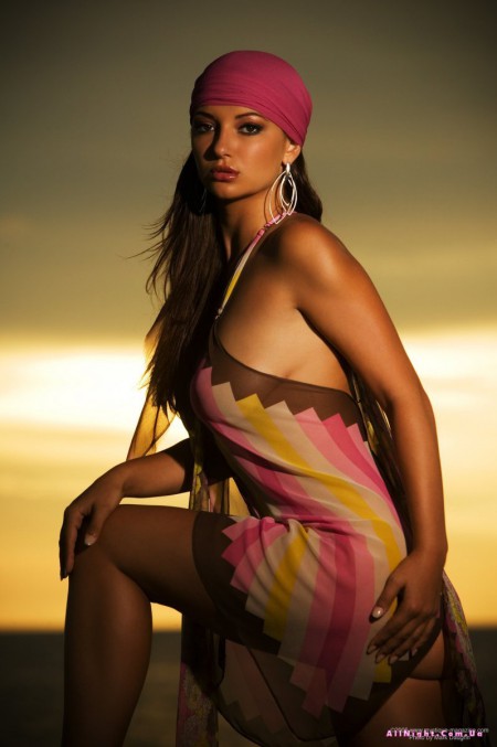 Amiee Rickards Beautiful shoot with model  at sunset