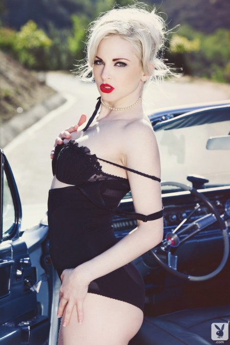 Carissa White Beautiful erotic photoshoot charming blonde  in the spirit of pin-up (not porn)