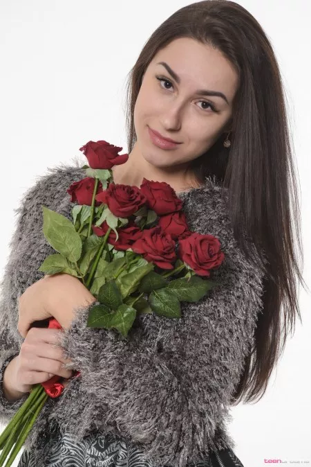 loves red roses